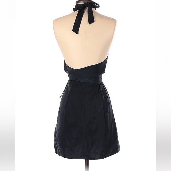 Halter dress - Picture 2 of 2